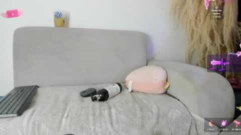 Miafisher online show from 09-23-25, 09:56