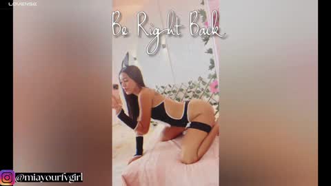 Snapshot of miagomez1 chatting on 12-11-24, 04:20 Mia Gomez online show from 12-11-24, 04:20