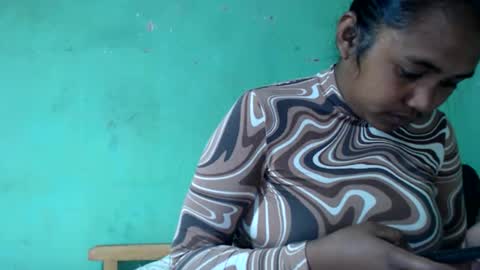 Snapshot of miagracyh88 chatting on 09-10-25, 04:45 miagracyh88 online show from 09-10-25, 04:45