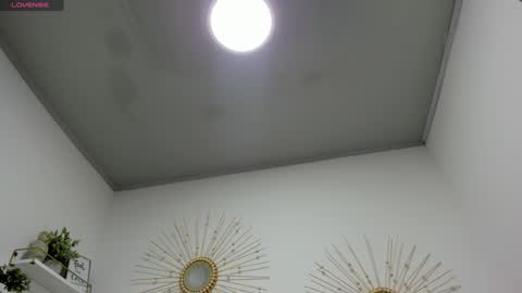 Snapshot of miah_bigboobs chatting on 01-27-25, 11:00 Miah Collins online show from 01-27-25, 11:00
