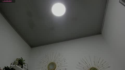 Snapshot of miah_bigboobs chatting on 02-12-25, 10:56 Miah Collins online show from 02-12-25, 10:56