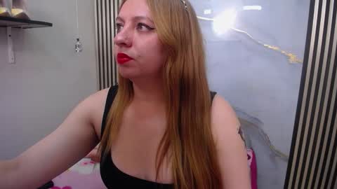 miah_princess online show from 02-08-26, 03:43