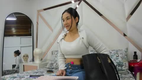 miaharper0 online show from 06-13-26, 11:02