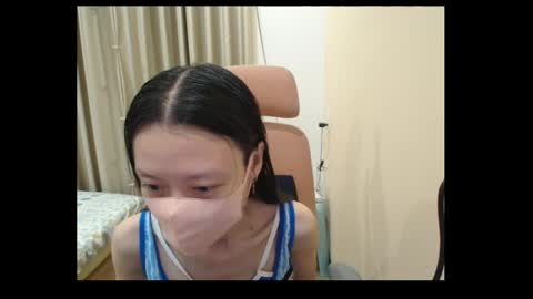 Snapshot of miahchan68 chatting on 05-05-26, 11:07 miahchan68 online show from 05-05-26, 11:07