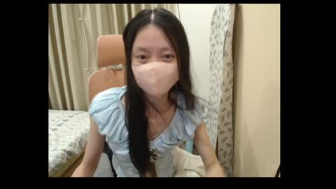 Snapshot of miahchan68 chatting on 05-12-26, 02:14 miahchan68 online show from 05-12-26, 02:14