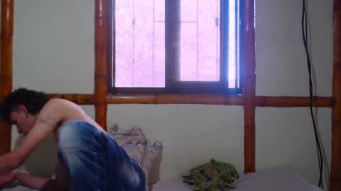 Mia  Sam online show from 09-21-25, 03:02