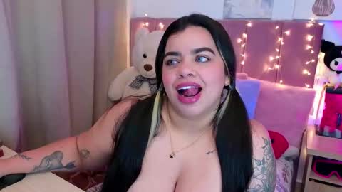 Miah Joness online show from 11-07-25, 01:16