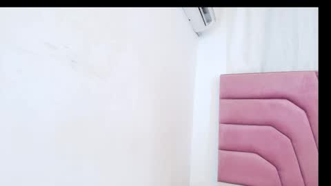 miajhonsonx online show from 03-26-26, 03:06