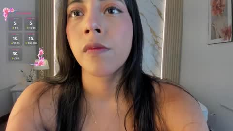 miajones blowjob online show from 05-01-26, 07:18