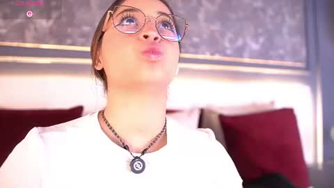 Snapshot of miakay1 chatting on 07-18-26, 03:44 Mia online show from 07-18-26, 03:44