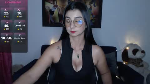 Alejandra khalifa online show from 01-05-25, 04:04