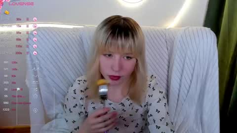 miakimiko online show from 06-05-26, 01:45