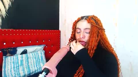 miakimky online show from 12-17-25, 05:41