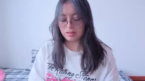 miakimky online show from 01-19-26, 04:33