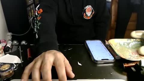 Mark online show from 01-17-26, 07:24