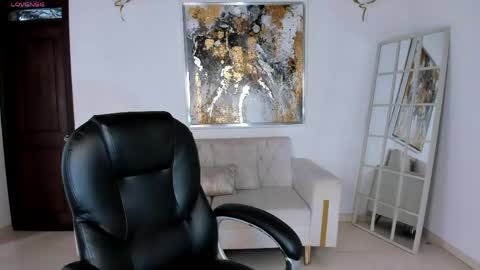 Call me Mia  online show from 05-03-26, 05:08