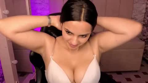 Hi Stream 1500 to 2100 online show from 10-05-25, 01:26