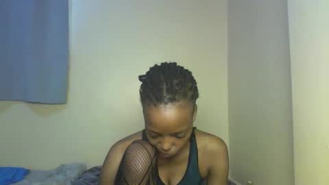 Muffin online show from 12-05-25, 12:36