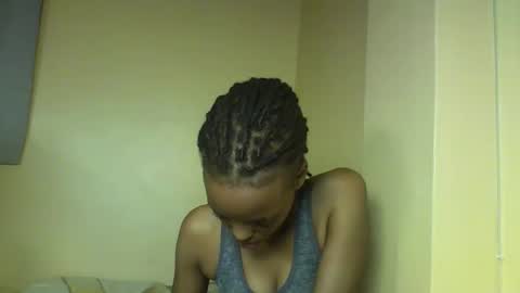 Muffin online show from 01-05-26, 10:02