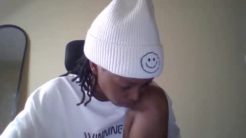 Muffin online show from 03-20-26, 02:22