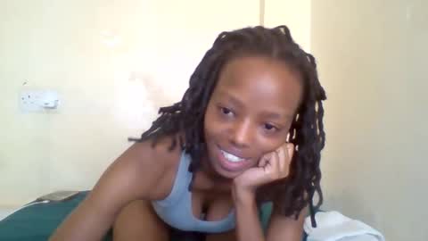 Muffin online show from 06-08-26, 10:32
