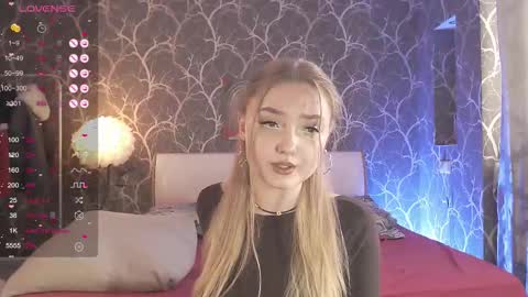 Mia online show from 02-21-26, 11:55