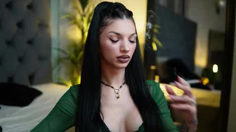 Snapshot of miamicoffee chatting on 09-13-25, 07:02 Miami online show from 09-13-25, 07:02