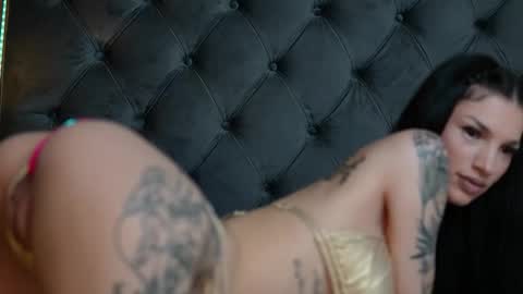 Snapshot of miamicoffee chatting on 09-17-25, 06:31 Miami online show from 09-17-25, 06:31