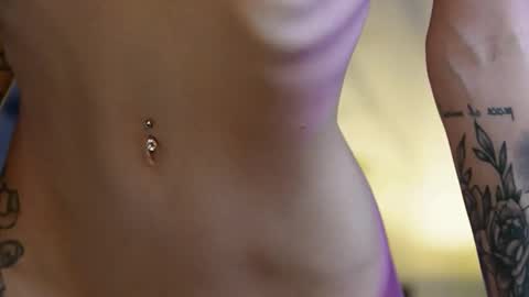 Snapshot of miamicoffee chatting on 09-20-25, 08:43 Miami online show from 09-20-25, 08:43