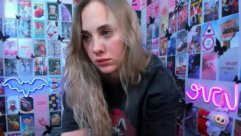 miamilas online show from 10-20-25, 04:51