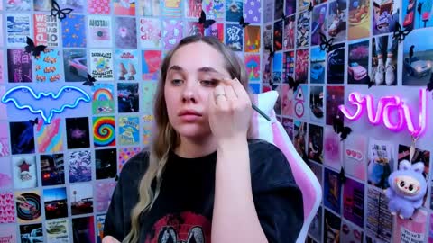 miamilas online show from 03-25-26, 01:17