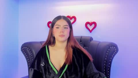 Mia   -5 7001400 Follow  online show from 02-25-25, 03:38