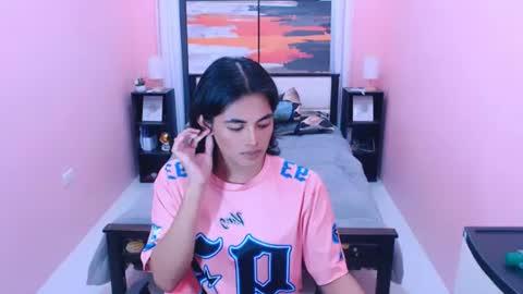Snapshot of miamoreamara69 chatting on 07-11-26, 05:15 miamoreamara69 online show from 07-11-26, 05:15