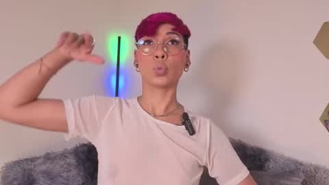 Mia Morgann online show from 11-25-25, 01:55