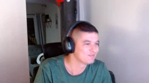 miaou_miaou online show from 07-25-26, 12:20