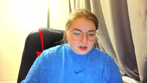 Snapshot of miapisa chatting on 10-16-25, 03:02 miapisa online show from 10-16-25, 03:02