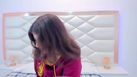 Sweetie Mia online show from 01-13-25, 12:24