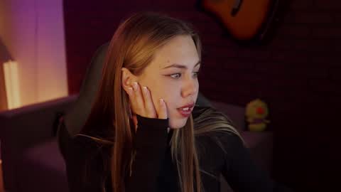 u love online show from 12-17-24, 08:34