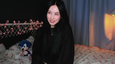 Liz online show from 05-17-26, 04:36