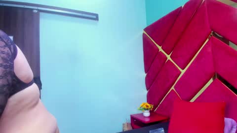 Snapshot of miarous69 chatting on 03-04-26, 02:28 MiaRouse online show from 03-04-26, 02:28