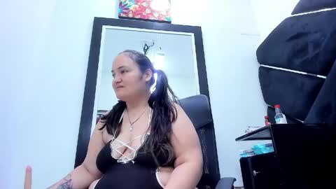MiaRouse online show from 05-09-26, 10:59