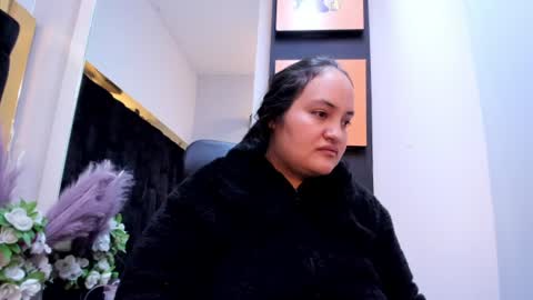 Snapshot of miarous69 chatting on 08-08-26, 07:32 MiaRouse online show from 08-08-26, 07:32
