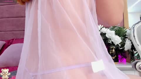 Mia Rouxx online show from 10-21-25, 11:33