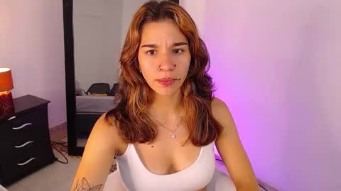 miascarlet_16 online show from 01-07-26, 07:05