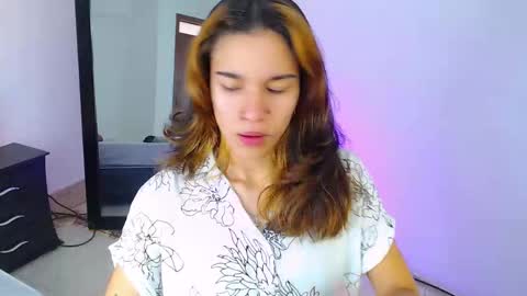 miascarlet_16 online show from 01-14-26, 07:41