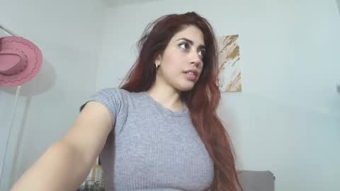 miasilva1 online show from 12-20-25, 08:27