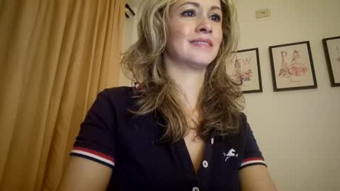 miasiren online show from 09-16-25, 03:29