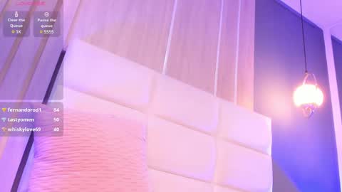 Mia online show from 03-12-25, 09:45