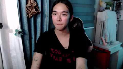 Snapshot of miatrixs chatting on 03-02-26, 07:10 Mia online show from 03-02-26, 07:10