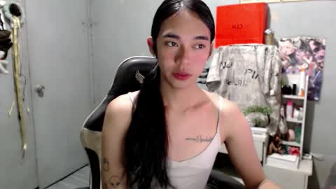 Snapshot of miatrixs chatting on 03-23-26, 06:45 Mia online show from 03-23-26, 06:45